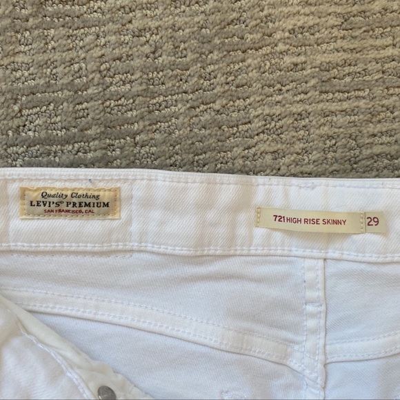 Levi's White 721 High Rise Skinny Jeans | Size 29 - Picture 6 of 8